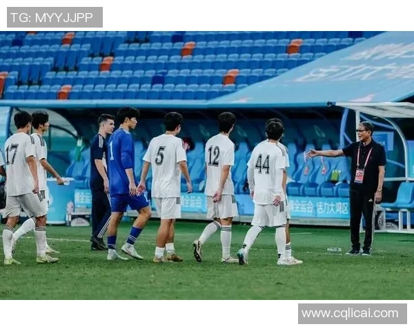 全运会U20足球赛在上海激情开战年轻球员展现无限潜力与梦想