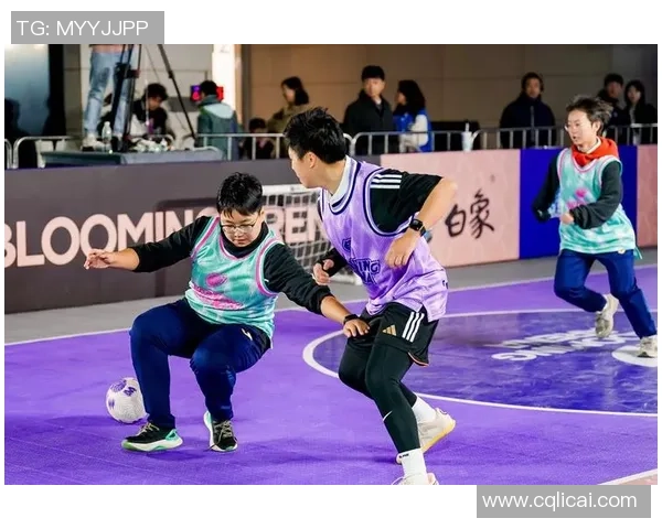 足球启动跑的技巧与训练方法助你提升场上表现与竞技水平